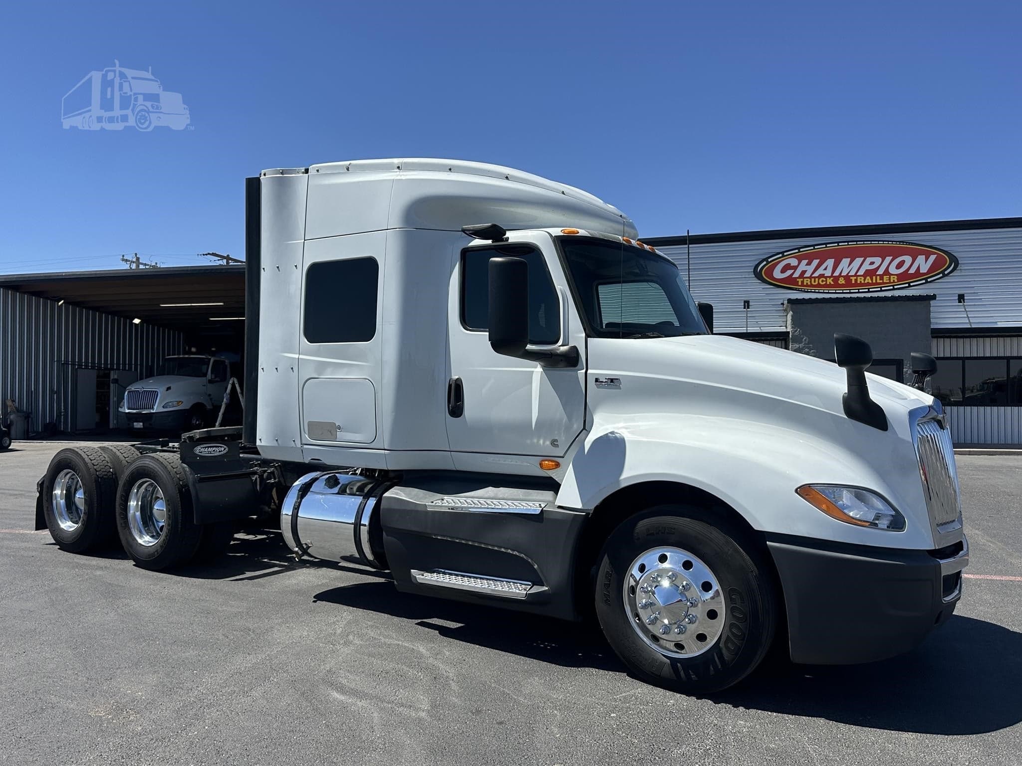 2018 International LT