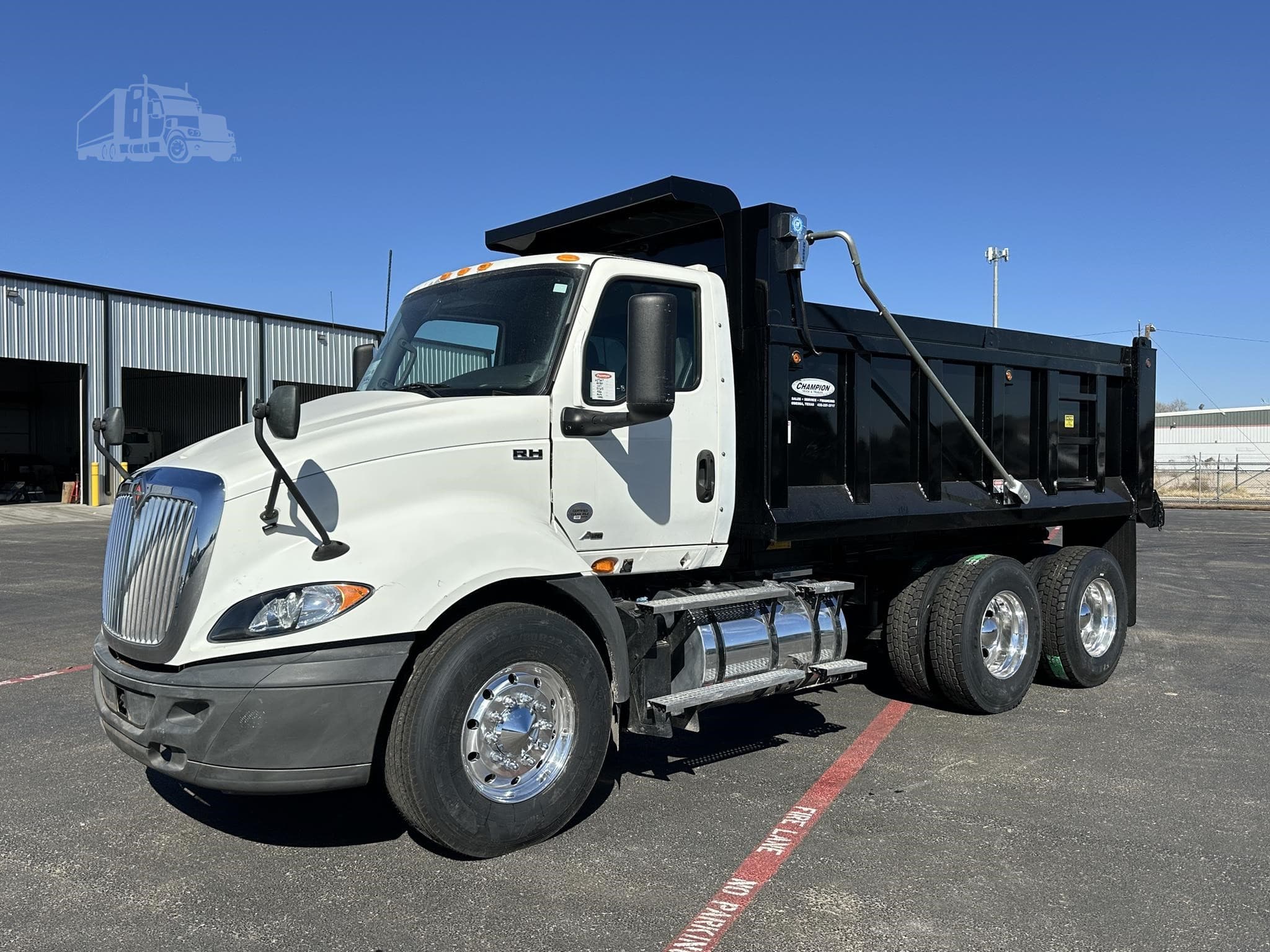 2019 International RH - Photo 1